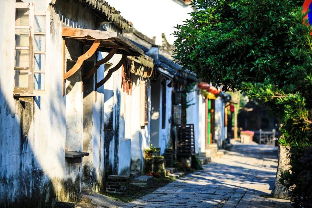 马化腾：ai是去年的重点，也是全行业的重点